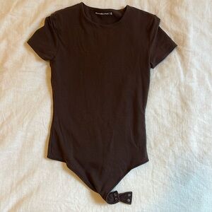 A&F Short-Sleeve Cotton Seamless Fabric Crew Bodysuit
